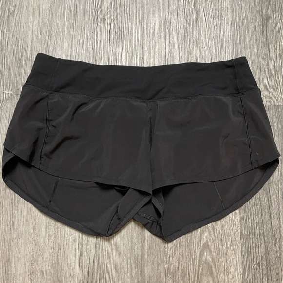 lululemon athletica Pants - Lululemon Low Rise Speed Up Shorts